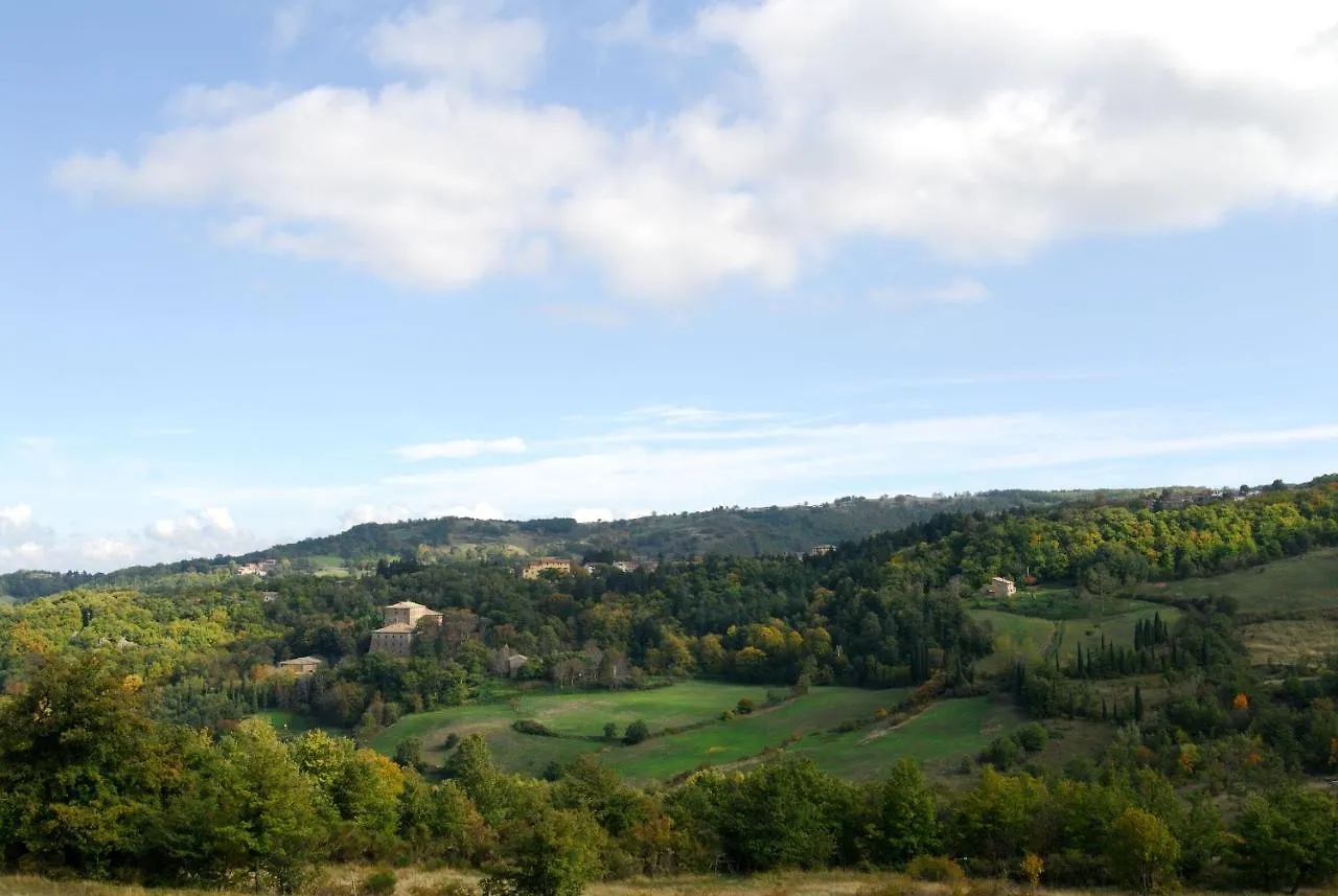A Stay Surrounded By Greenery - Agriturismo La Piaggia - App 2 Bathrooms Vivo dʼOrcia